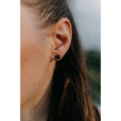6 mm tigrisszem fülbevaló felvéve