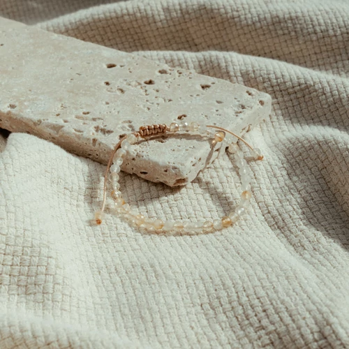 Öröm, bőség, önmegvalósító citrin köteles mini ásványkarkötő